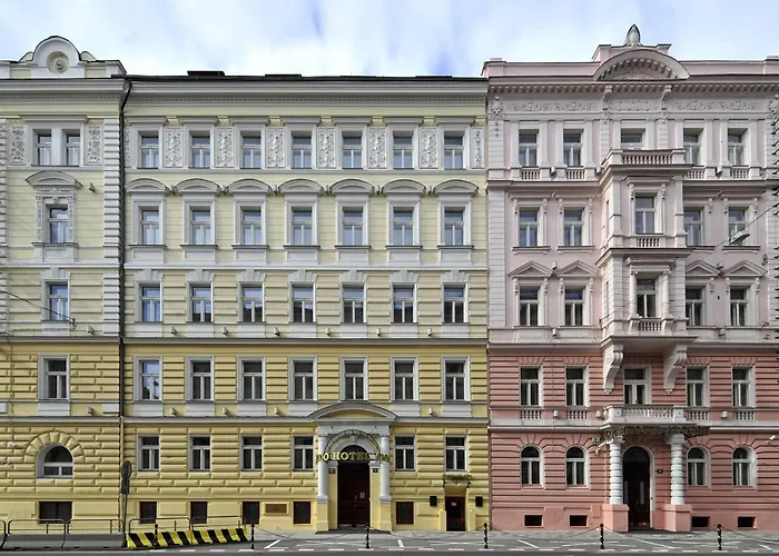 Alqush Downtown Hotel